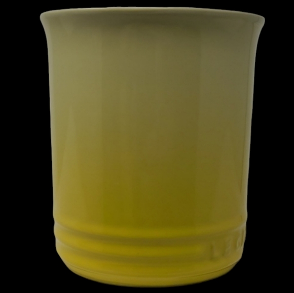 NEW - LE CREUSET STONEWARE COFFEE MUG/CUP YELLOW OMBRE - 12oz - Picture 4 of 9